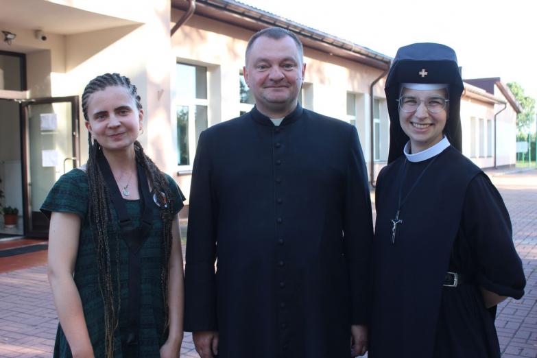 „Naucz nas żyć, Maryjo!”. Pielgrzymi z Drohiczyna zmierzają do Loretto